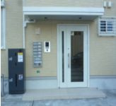 ヴィラ川口南町のエントランス