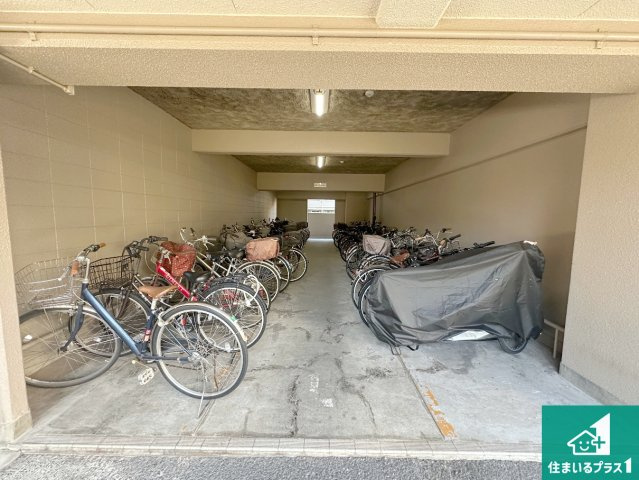 藤和奈良ハイタウン3号棟の駐輪場|共用部（駐輪場）