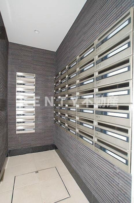 【設備】 | グランドコンシェルジュ大森西 | 落ち着いたロビーです