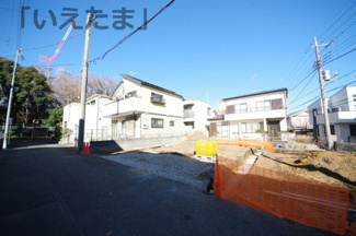 【外観】 | 【仲介手数料無料！！】府中市浅間町4丁目　新築戸建て（全2棟）2号棟　5230万円 | 令和８年1月１２日撮影　建築中