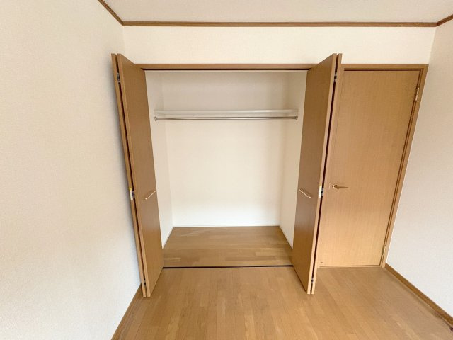 シャルマン二番館A棟の収納