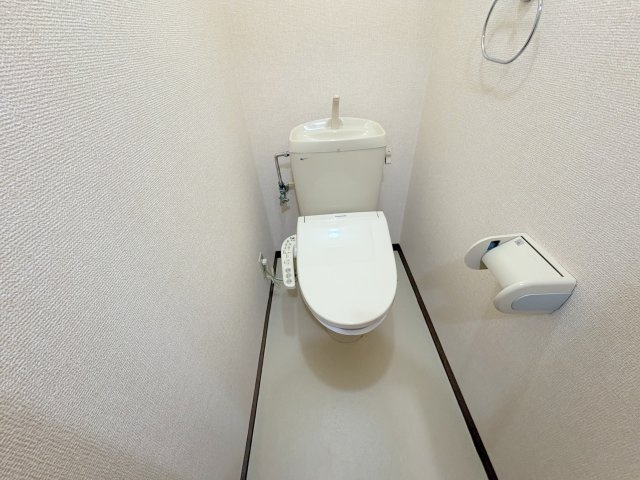シャルマン二番館A棟のトイレ