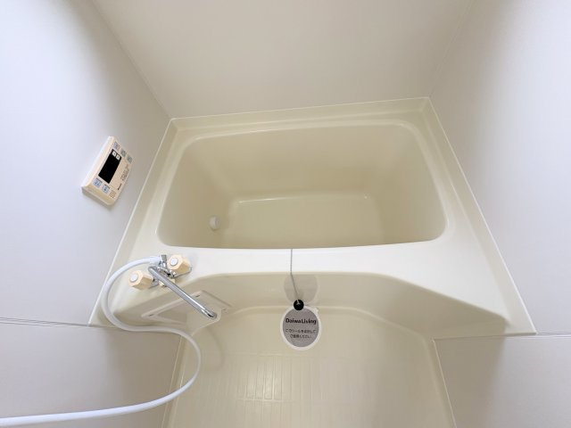 シャルマン二番館A棟の浴室