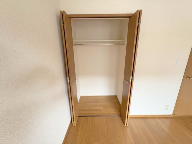 シャルマン二番館A棟の収納