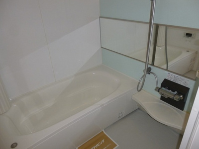 【浴室】 | メゾン・ド・ヴェルーフ | 参考写真（同物件別部屋）