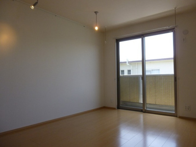 【洋室】 | メゾン・ド・ヴェルーフ | 参考写真（同物件別部屋）