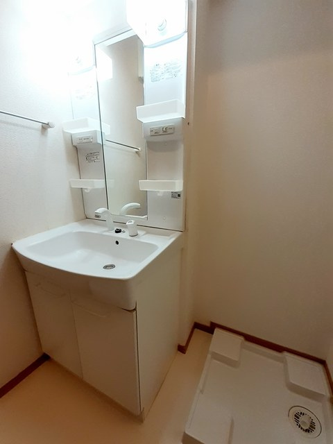 コージーコート朝霧Ⅰ番館の独立洗面台|パース写真