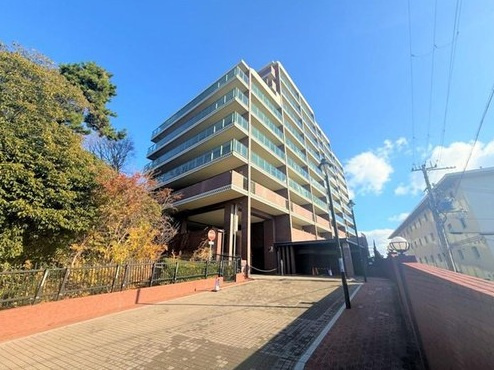 神戸垂水ヒルトップテラスの外観