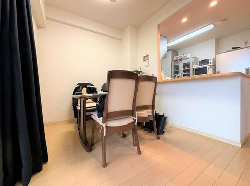 神戸垂水ヒルトップテラスの居間・リビング