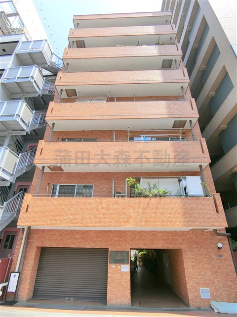 ライオンズマンション蒲田の外観|1979年6月築　RC鉄筋コンクリート造地上7階建て総戸数71戸の分譲賃貸マンション
東京都大田区南蒲田1丁目　JR京浜東北線蒲田駅徒歩12分、京急本線京急蒲田駅近徒歩2分