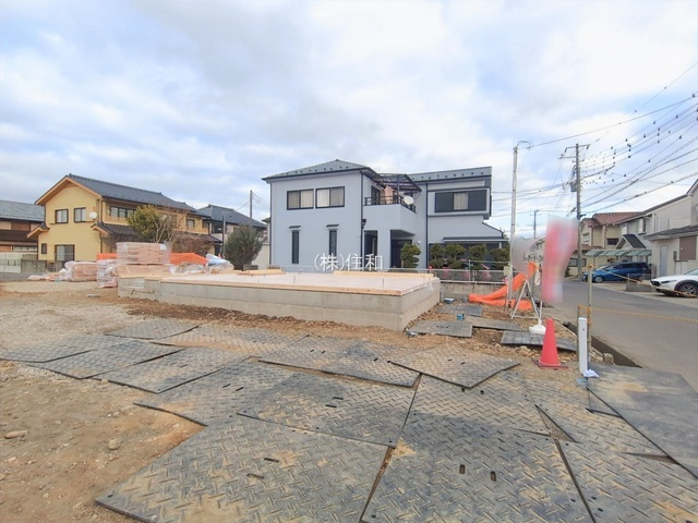 【新築分譲住宅】川越市今成2丁目の前面道路含む現地写真