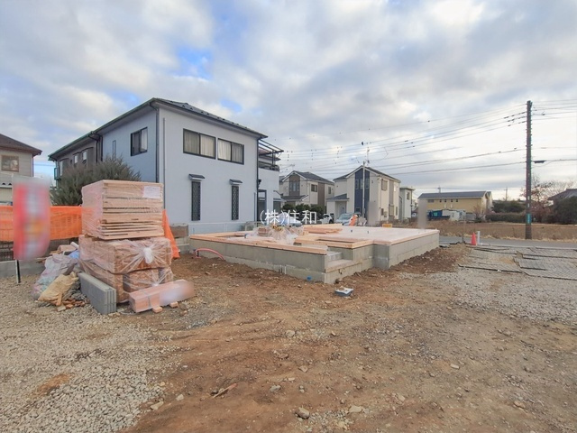 【新築分譲住宅】川越市今成2丁目の前面道路含む現地写真