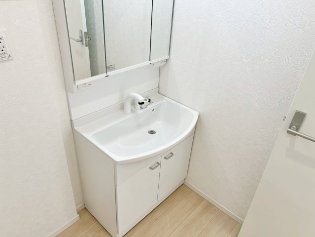 牧之原市静波　第11／の独立洗面台