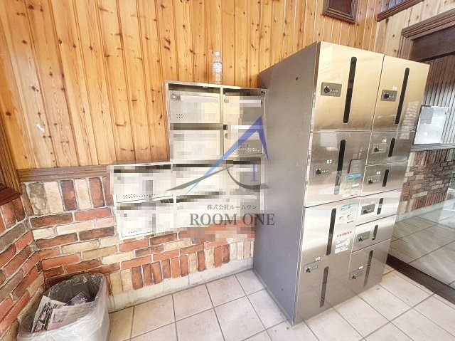 グリムコートのその他共用部分|宅配ボックスです。