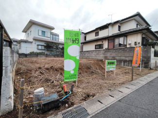 【外観】 | 閑静な住宅街に位置する住宅用地。注文住宅用地としてご検討いただけます。