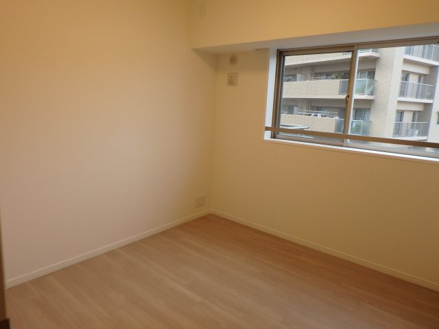 パークスクエア宝塚フォレストタワーのその他|納戸(サービスルーム)　約4.5帖