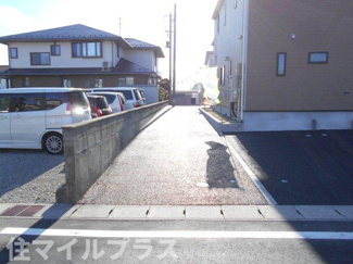 【駐車場】 | 郡山市安積町荒井新築一戸建て3棟 | 駐車場があるので、車を買う予定の方も安心です