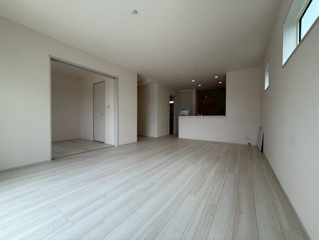 新築戸建　富士市宮島4期　全1棟の居間・リビング