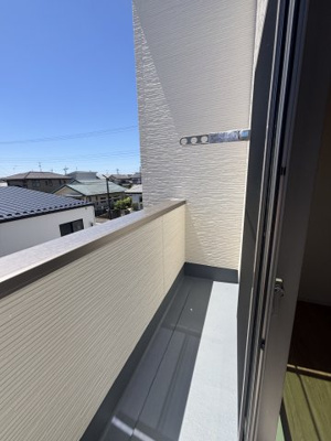 【バルコニー】