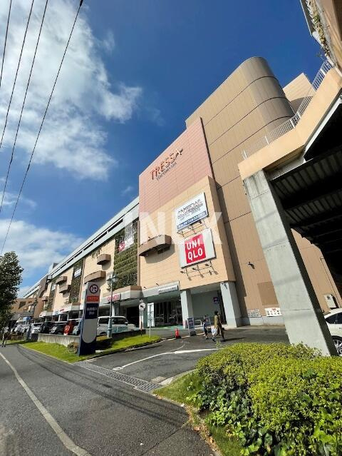 横浜市港北区師岡町の賃貸マンションの周辺