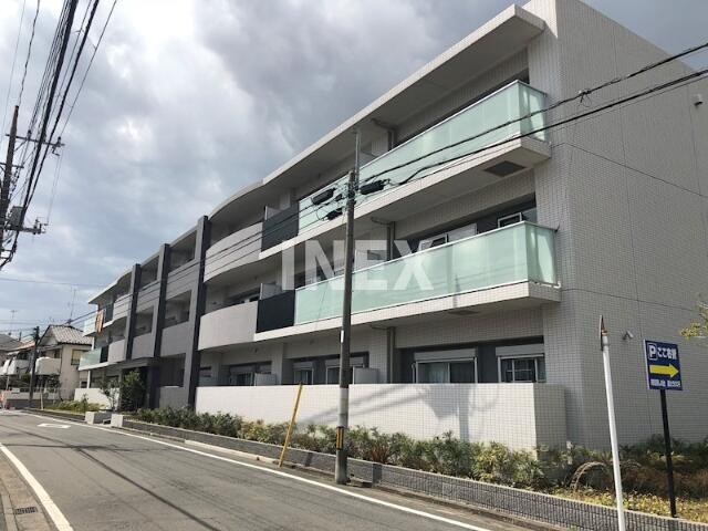 横浜市港北区師岡町の賃貸マンションの外観