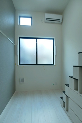 【内装】 | ハーモニーテラス池袋本町Ⅳ | 明るい色調の室内です