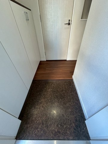 プレージュebisuの玄関