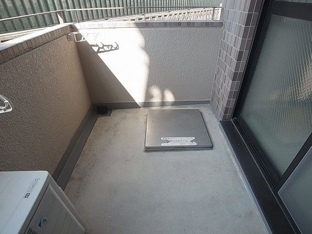 神戸市兵庫区荒田町３丁目の賃貸マンションのバルコニー|充分な広さのバルコニー