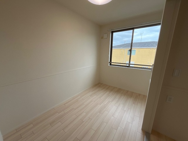 ソレイユメイの洋室
