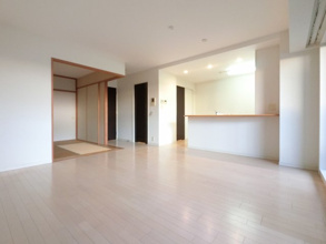 【居間・リビング】