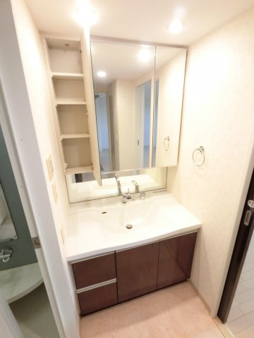 【独立洗面台】