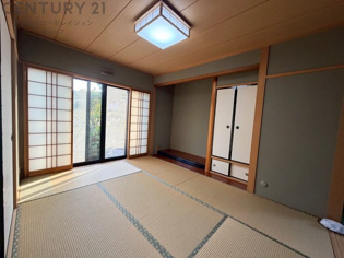 川西市水明台２丁目中古戸建の和室