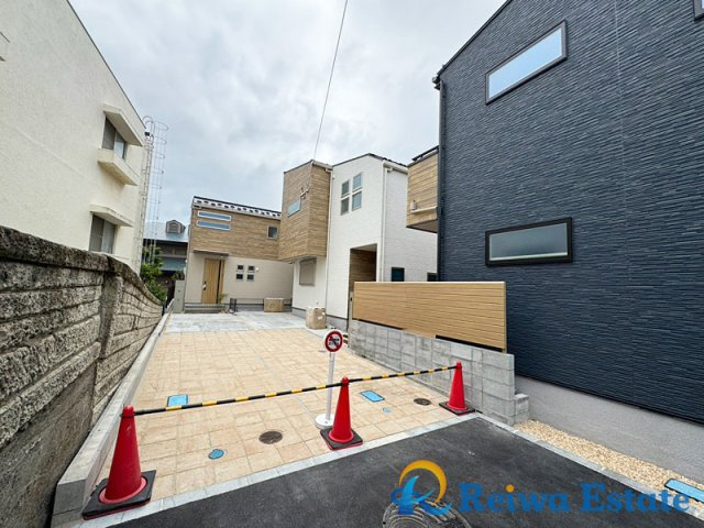 新築戸建　茅ヶ崎市東海岸南6丁目の駐車場