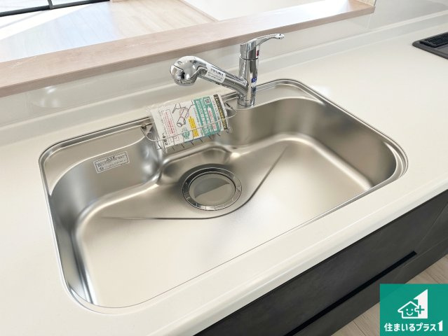 神戸市西区樫野台　新築一戸建ての設備|広々としたシンクで食器洗いも楽々！
