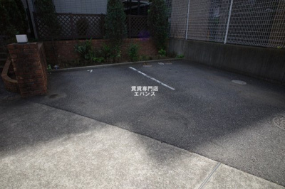 【駐車場】 | Quatre Saisons | 駐車場があります