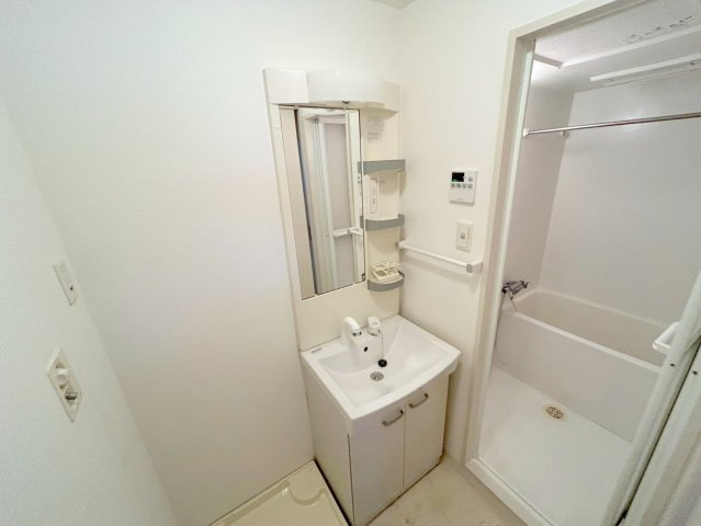 グローリア新北野のその他