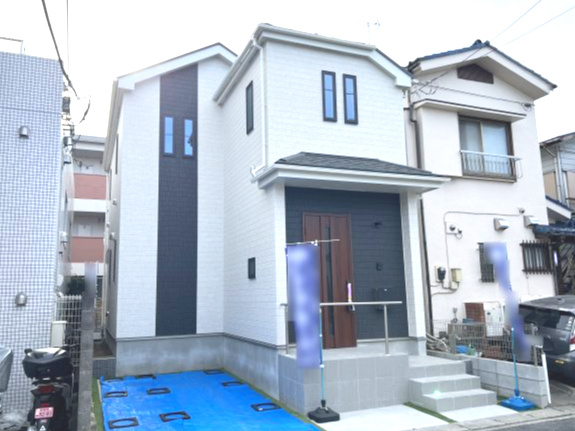 青梅市河辺町7丁目　新築戸建全1棟の駐車場|駐車スペース