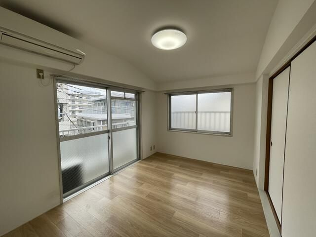 ＰＬＥＮＤＹ前野町の寝室