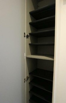 ＲＥＧＡＬＥＳＴ橘の玄関