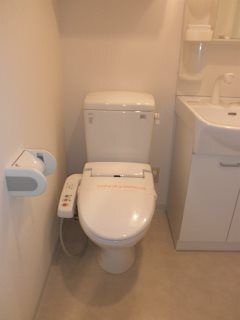 アトラスカーロ浦和常盤弐番館のトイレ