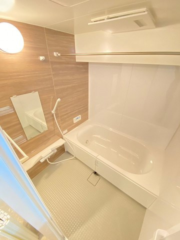 アバンドール甲子園口の浴室