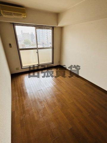 仲介手数料0円！N・フラッツ浄心の居間・リビング