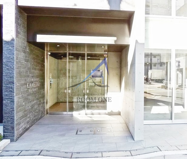 ＥＳＴＥＭ　ＣＯＵＲＴ　ＫＡＭＥＩＤＯ　ＴＯＫＹＯ　ＥＡＳＴのエントランス|エントランスです。