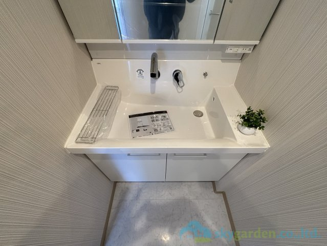 厚木第９ダイヤモンドマンションの独立洗面台