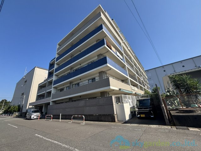 厚木第９ダイヤモンドマンションの外観