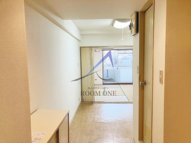 カーサ大島の居間・リビング|洋室のお部屋です。