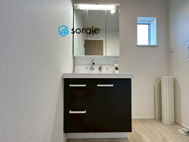 所沢下安松第2期　新築戸建　リナージュの独立洗面台