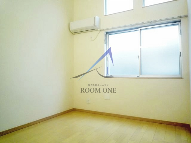 ルシェリア新丸子の居間・リビング|洋室のお部屋です。