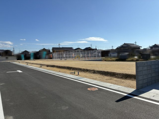 【前面道路含む現地写真】 | 大津市本堅田2丁目25　分譲地