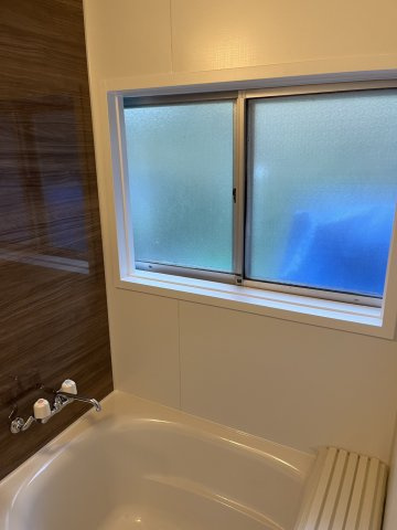 草津町　中古物件【オーナーチェンジ 12.88%】の浴室|お風呂で日々の疲れを落としましょう